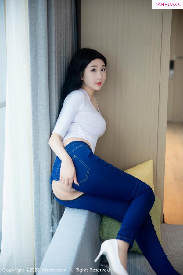 江真真  [XiuRen]高清写真图 2023.04.13 No.6570 江真真 牛仔裤美臀第43张图片
